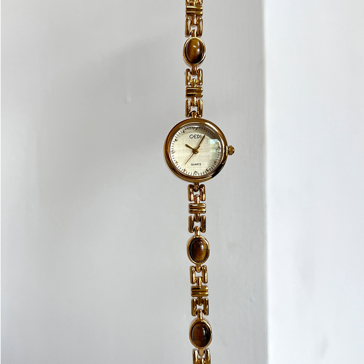 GEDI Luxury Gold Women Watches - Luxury Watch Green Dial recension och pris