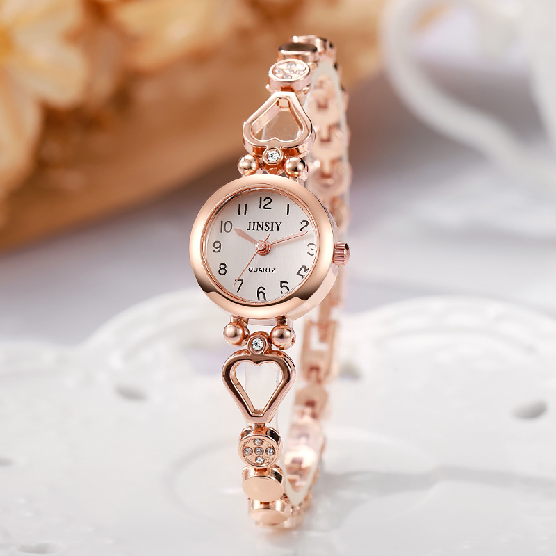 Fashion Women Bracelet Watches - Luxury Watch For Girls recension och pris