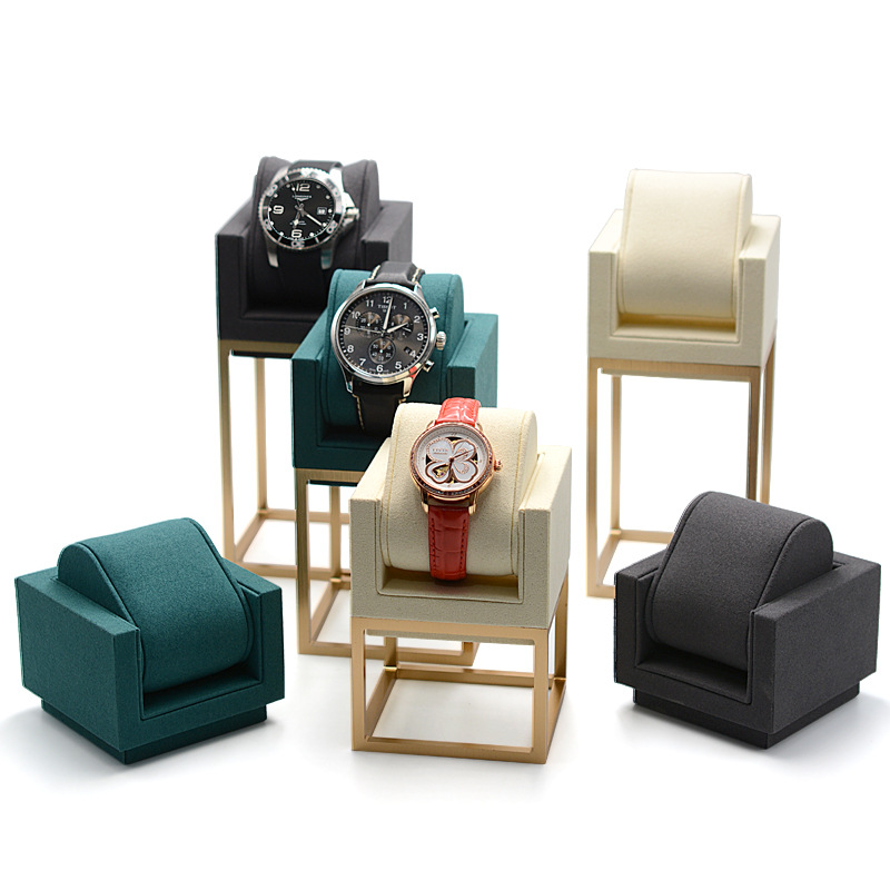 Watch Display Stand Metal Fram - Luxury Watch Photography recension och pris