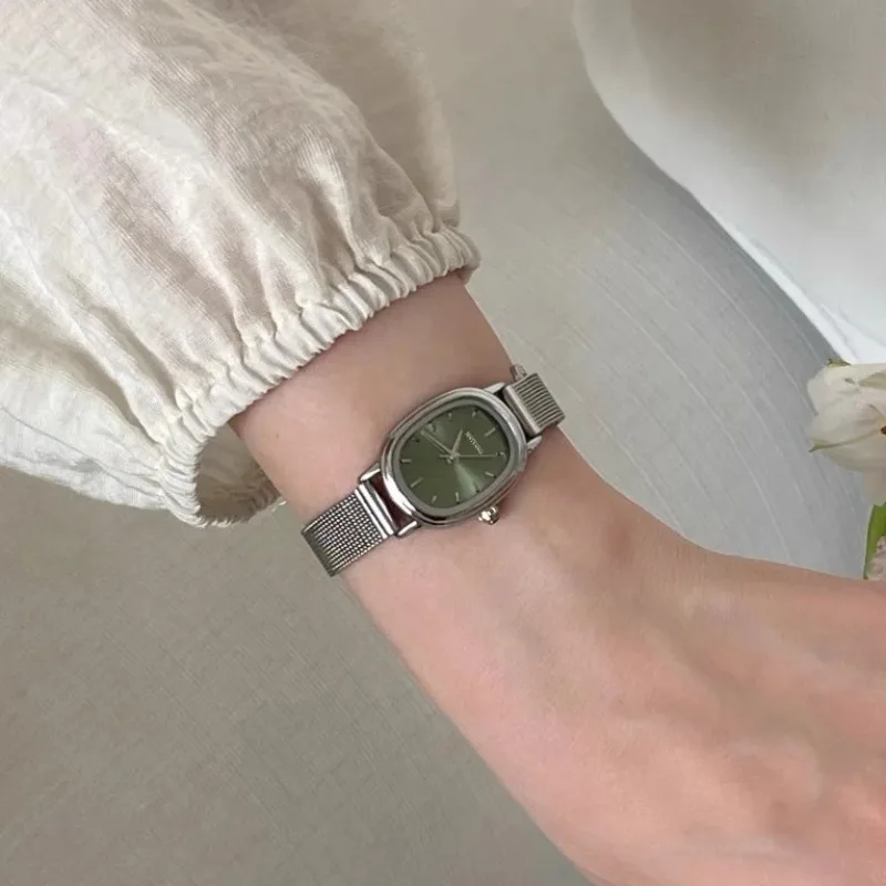 Small Oval Dial Green Watch Si - Luxury Watch For Girls recension och pris